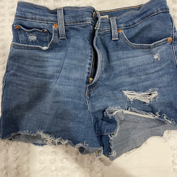 Levi’s size 30 - Picture 1 of 2